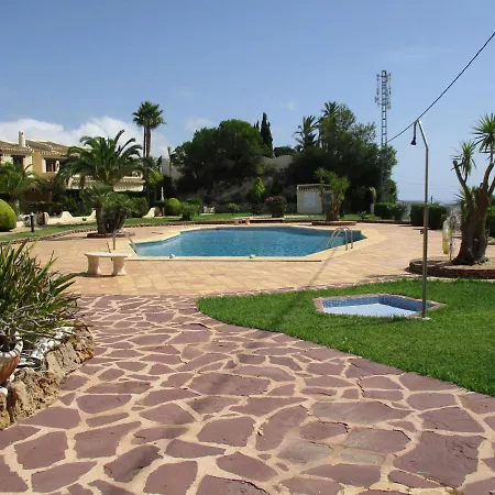 Mediterranes Reihenhaus Mit Gemeinschaftspool Und Meerblick Teulada