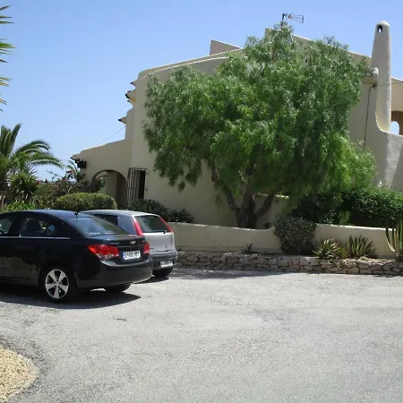 Mediterranes Reihenhaus Mit Gemeinschaftspool Und Meerblick Holiday home