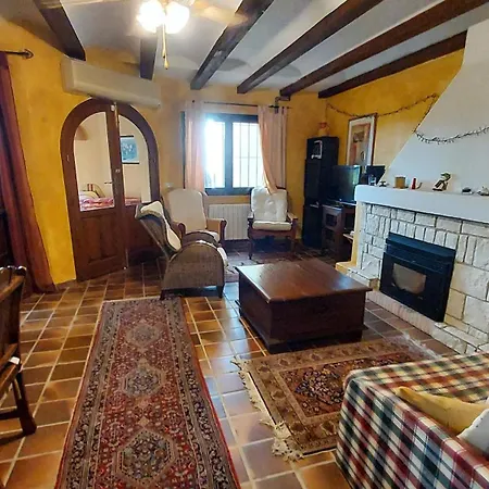 Mediterranes Reihenhaus Mit Gemeinschaftspool Und Meerblick * Teulada